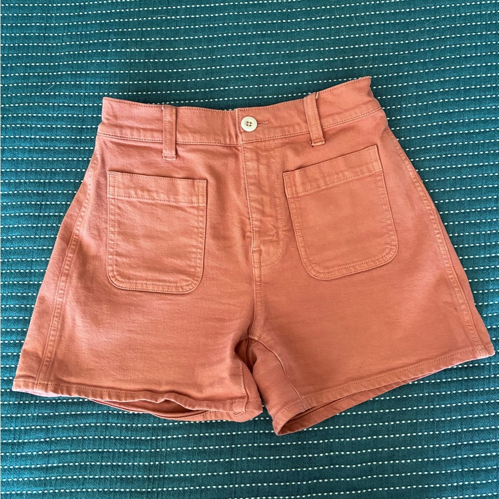 Madewell women’s rust-colored denim shorts